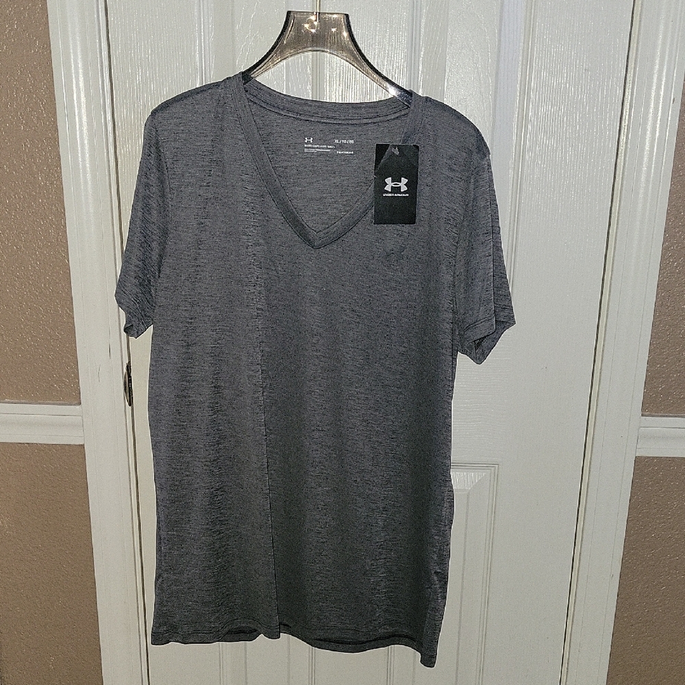 UNDER ARMOUR XL DARK GRAY WOMENS ACTIVE WEAR LOOSE FIT